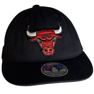 Black Chicago Bulls Men's Hat
